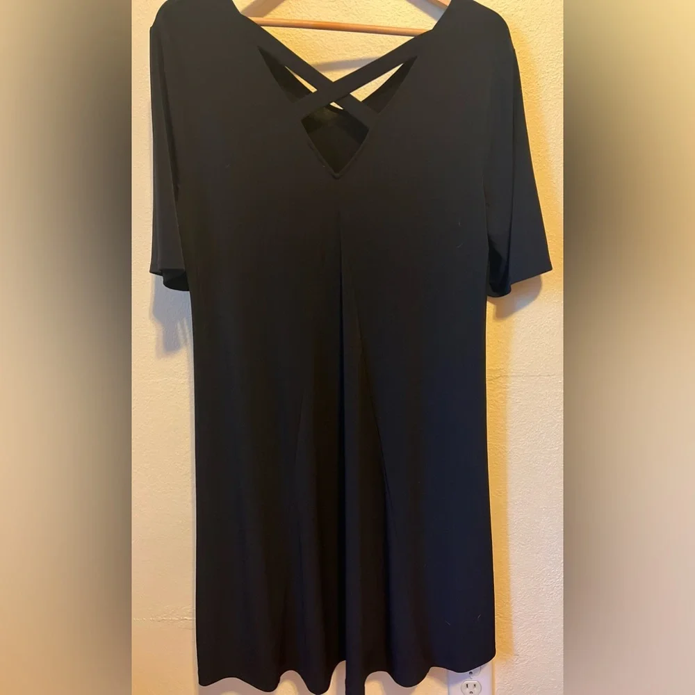 Chico’s Black V-Neck Criss-Cross Back Dress - Picture 7 of 11